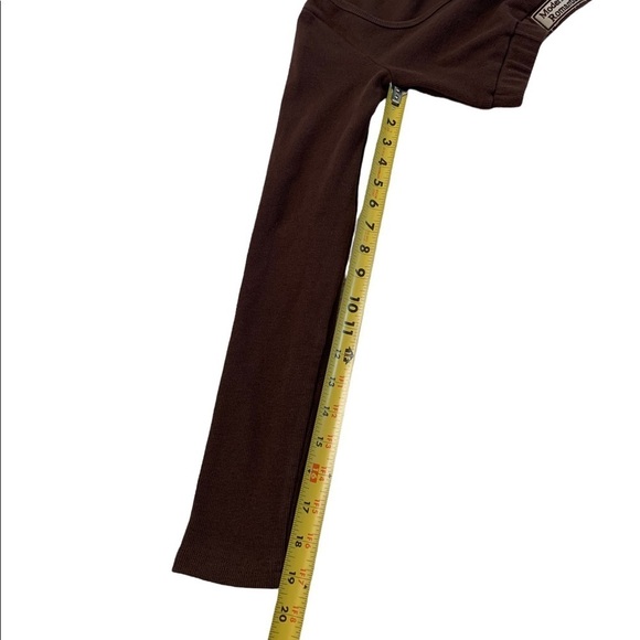 MOTEL ESMERA TOP DEEP MAHOGANY MODERN DAY LONG SLEEVE CROP TOP SIZE M - Picture 10 of 16